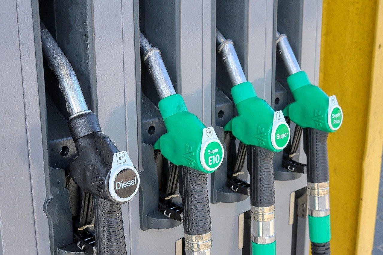 Hybrid-Fahrgewohnheiten zur Maximierung der Kraftstoffeffizienz in Deutschland