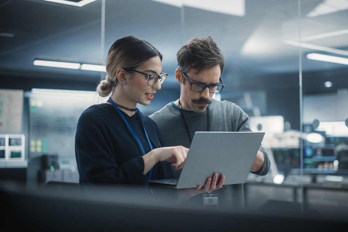 Computersupport Hamburg: 5 Anbieter für Firmen